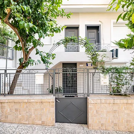 Renovated 1st-floor Apt-close To The Park *