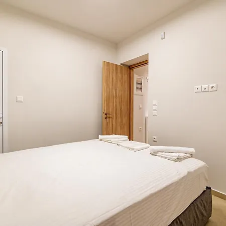Renovated 1st-floor Apt-close To The Park *